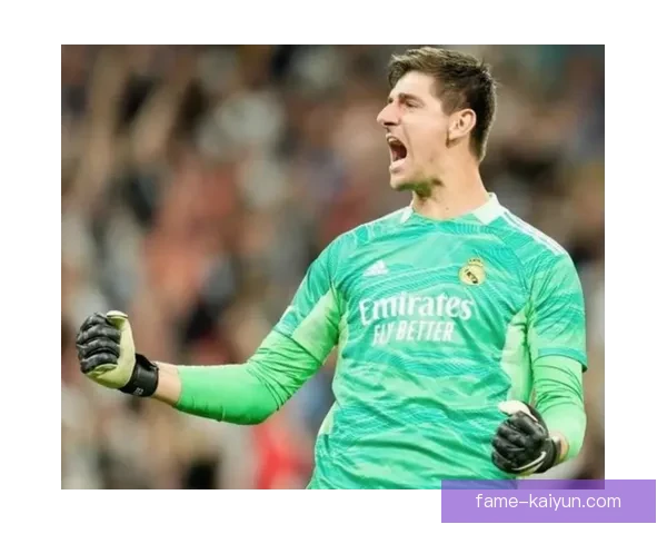 库尔图瓦零封纪录持续提升，状态备受关注。